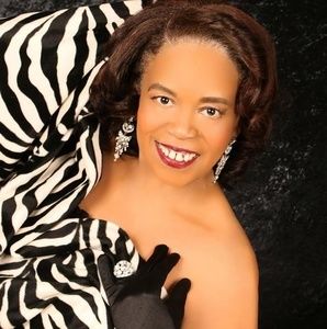 Meet your Posher, Georgia